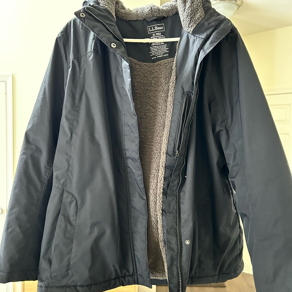 L.L Bean coat
Excellent condition! Used for one season